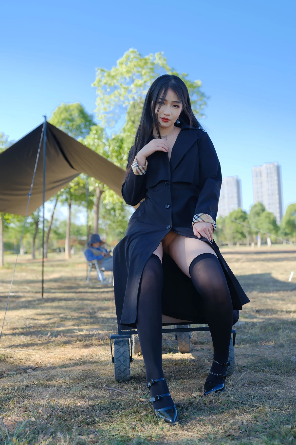 小泽 – 黑丝御姐 户外露出 Set.02