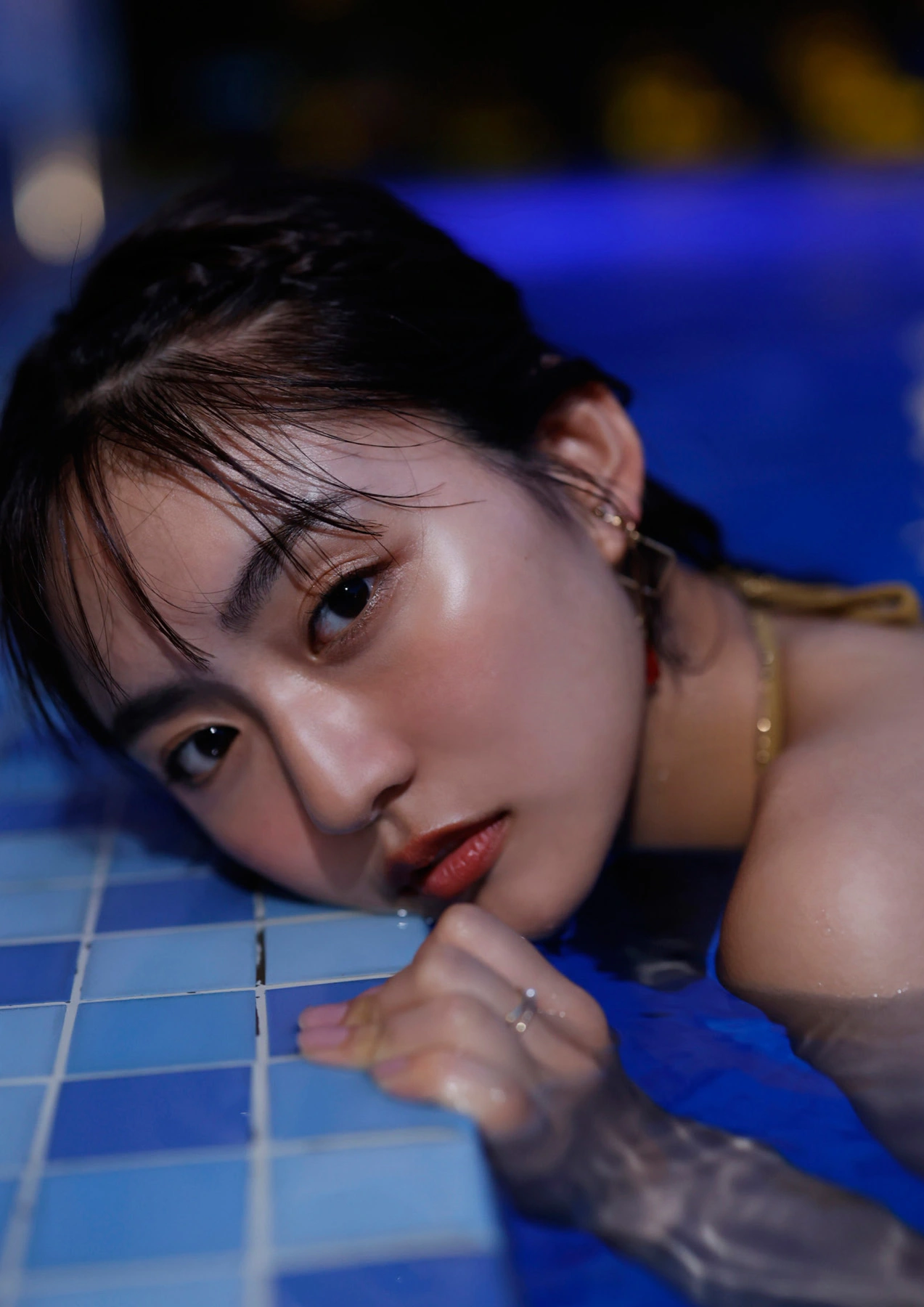 Runa Toyoda 豊田ルナ, 写真集 『side-B：Good to see Moon』 Set.06