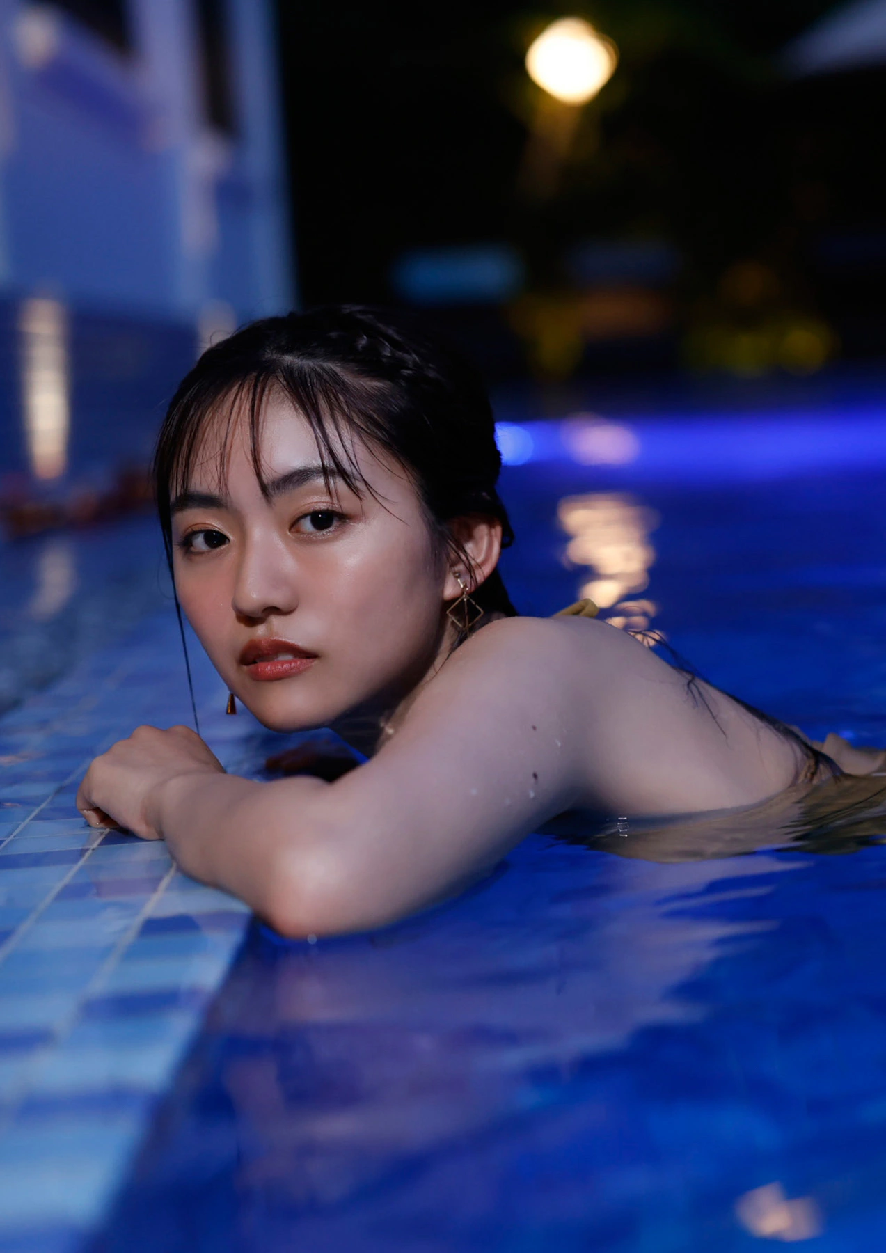 Runa Toyoda 豊田ルナ, 写真集 『side-B：Good to see Moon』 Set.06