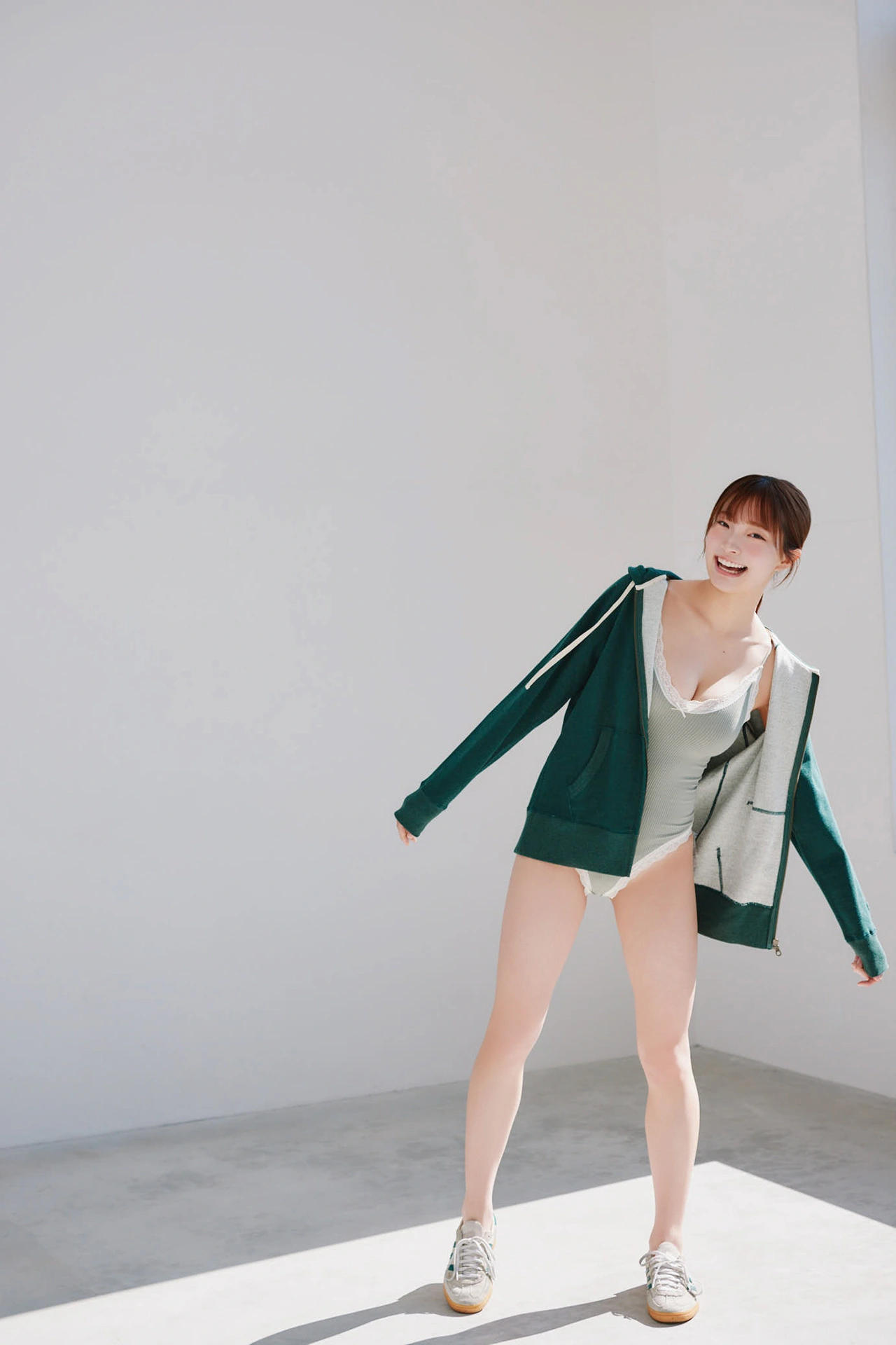 Natsuki Satonaka 里仲菜月, FRIDAYデジタル写真集 『おとなっちゃん！ vol.3』 Set.04