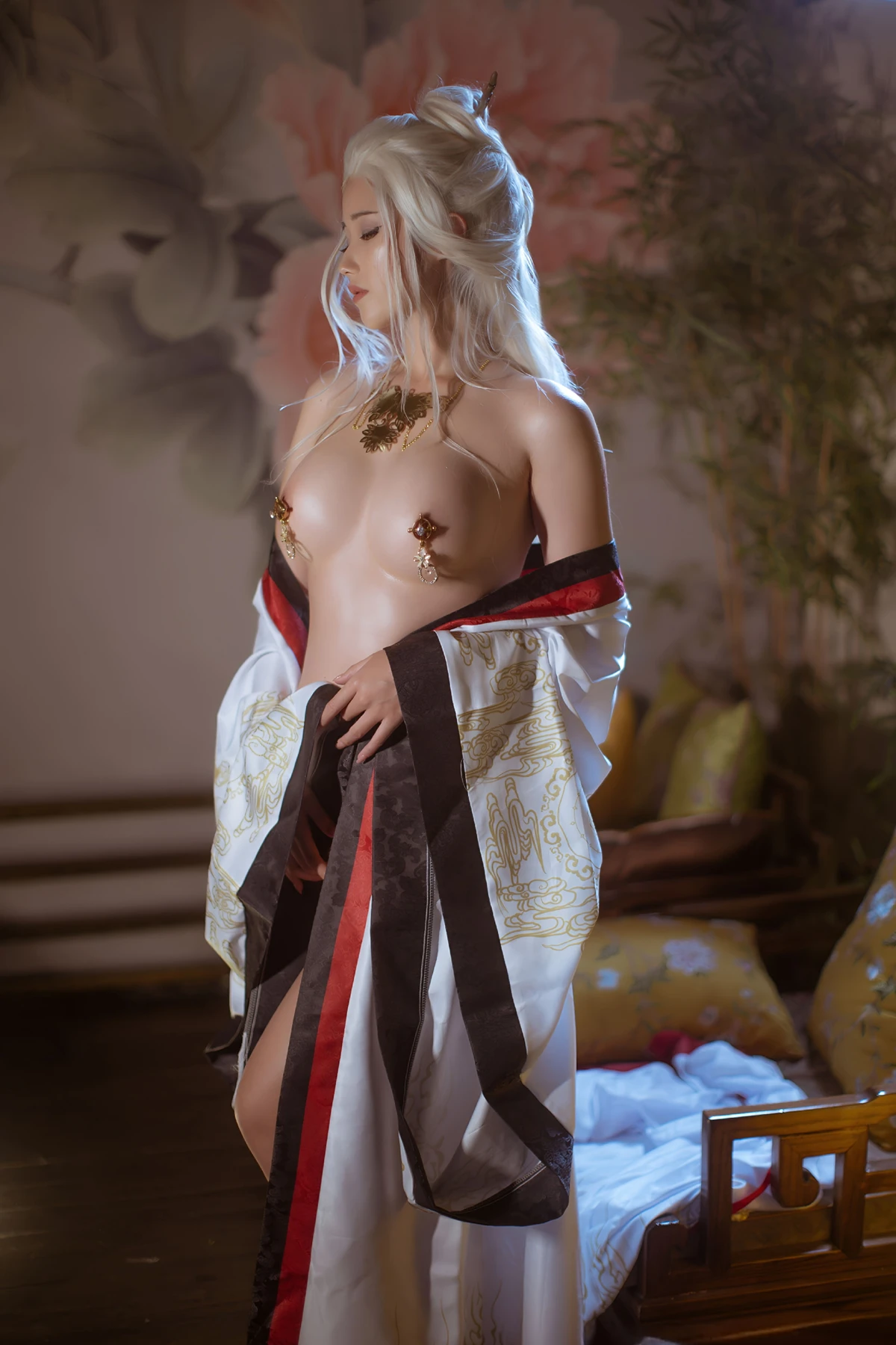 Cosplay 钛合金TiTi – 黑神话悟空 铁扇公主