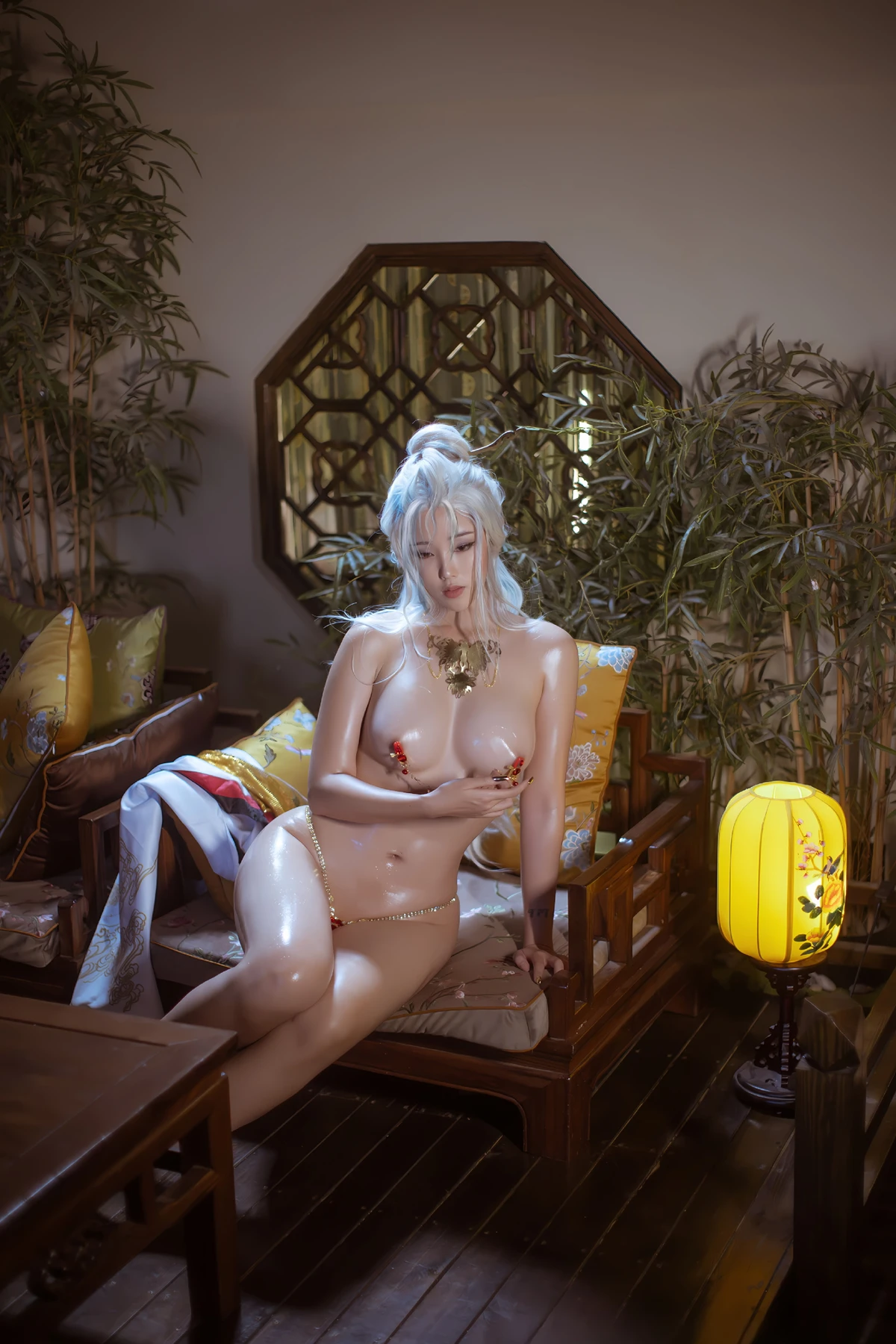 Cosplay 钛合金TiTi – 黑神话悟空 铁扇公主