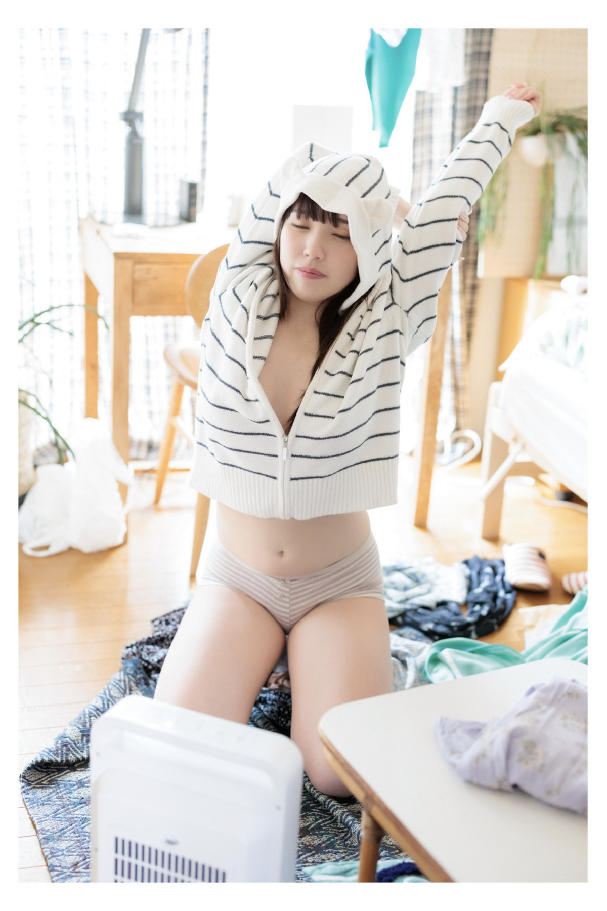 Nanami Sena 星ななみ, 写真集 「甘い記憶」 Set.02