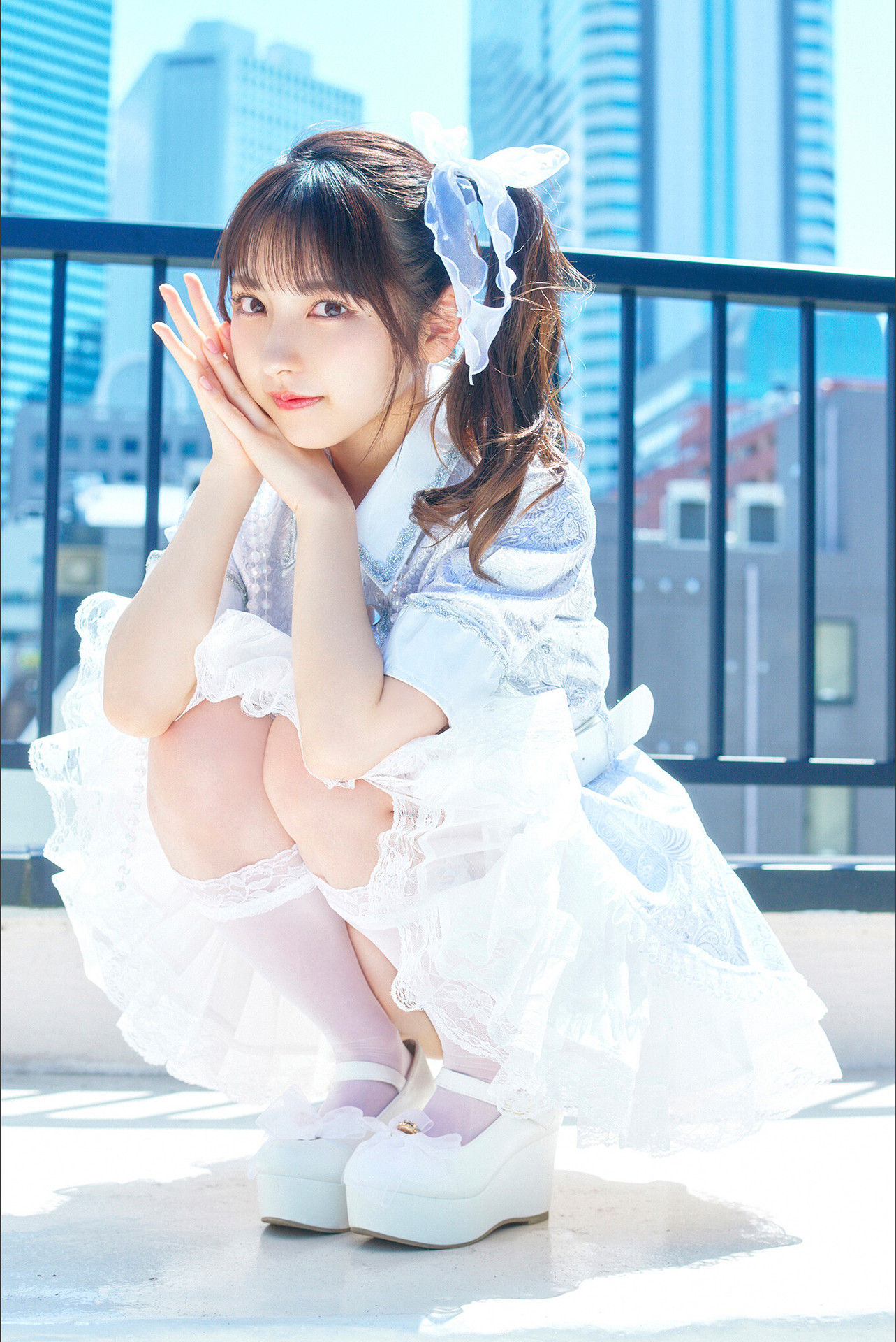 Toumi 十味, 写真集 「Off Mode スピサン グラビアフォトブック」 Set.02