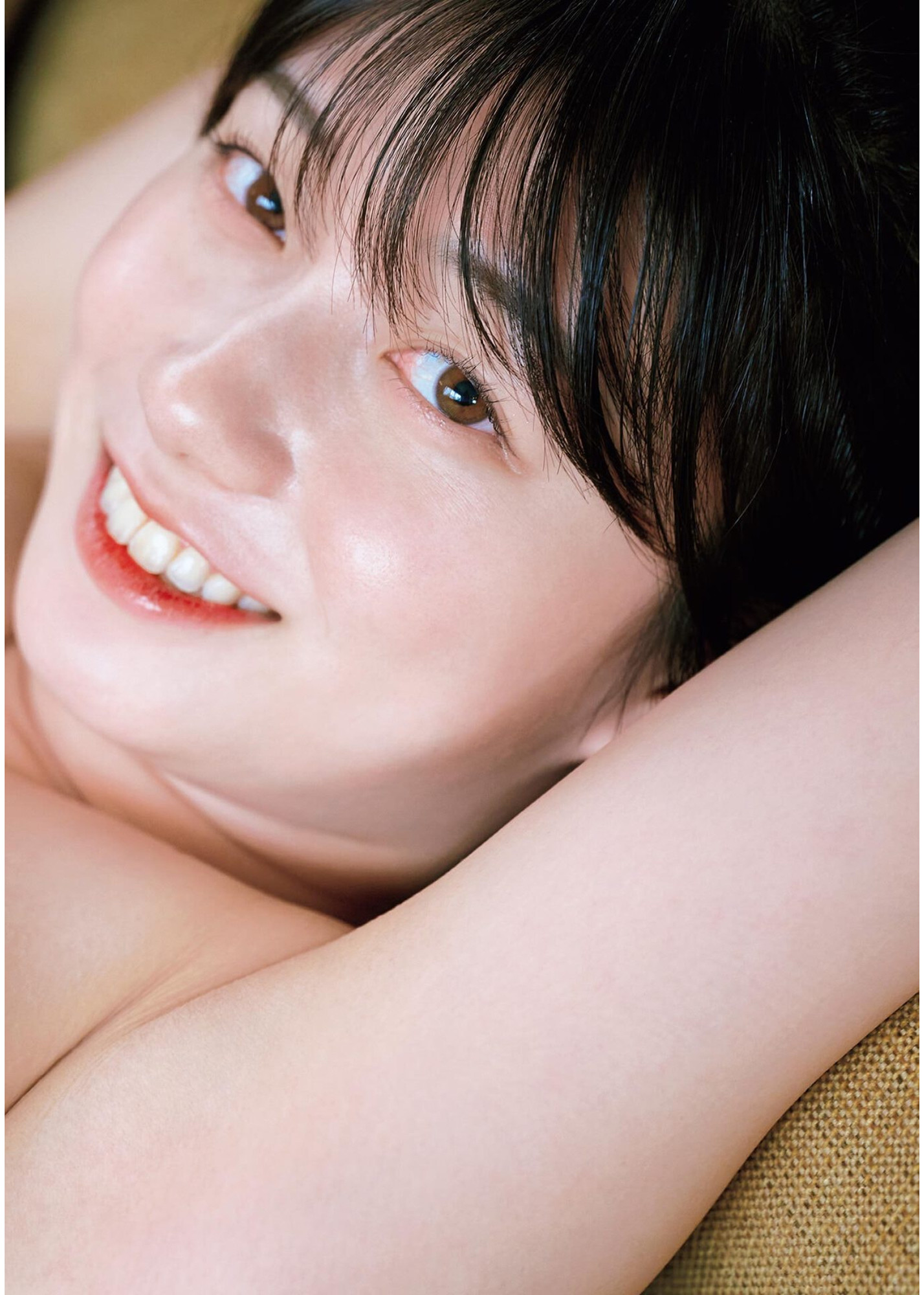 Kanna Seto 瀬戸環奈, 1st写真集 「Emerald」 Set.05