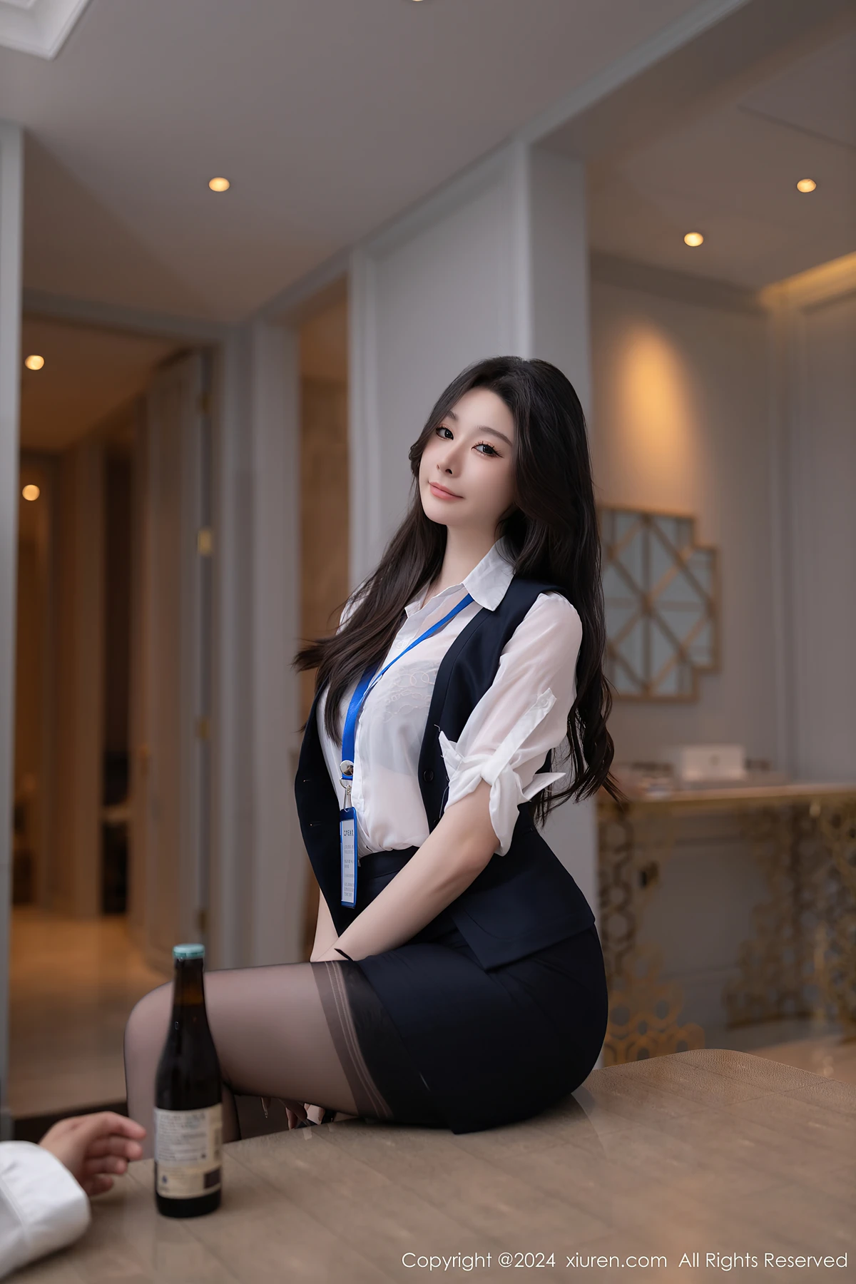 XiuRen秀人网 No.8808 小逗逗XiaoDouDou