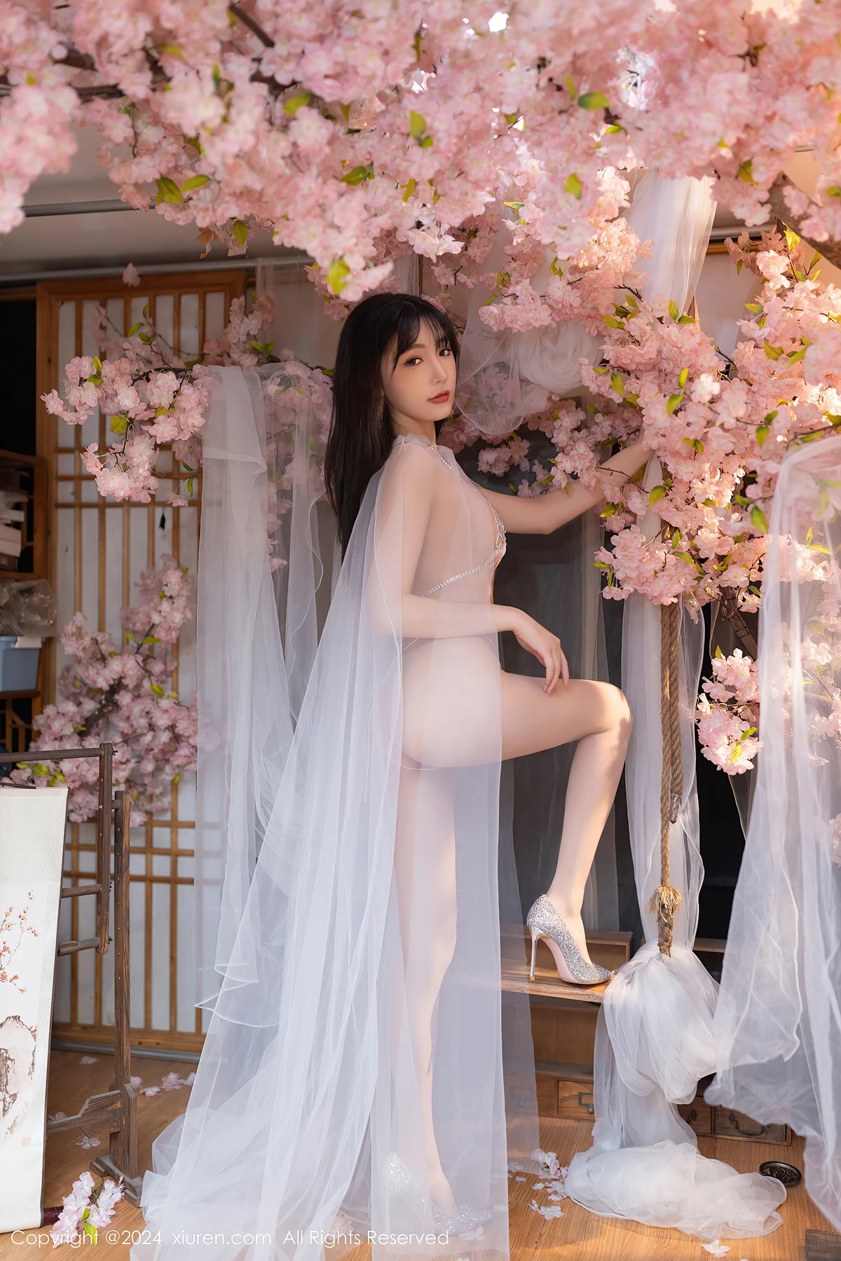 XiuRen秀人网 No.8807 陆萱萱LuXuanXuan