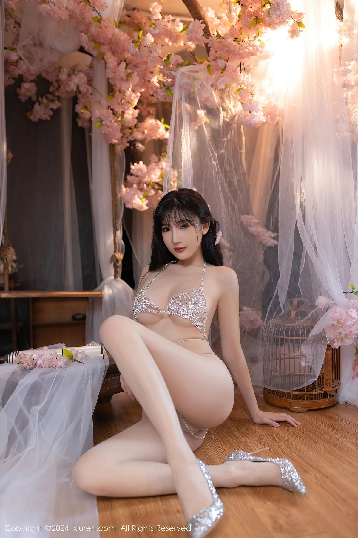 XiuRen秀人网 No.8807 陆萱萱LuXuanXuan