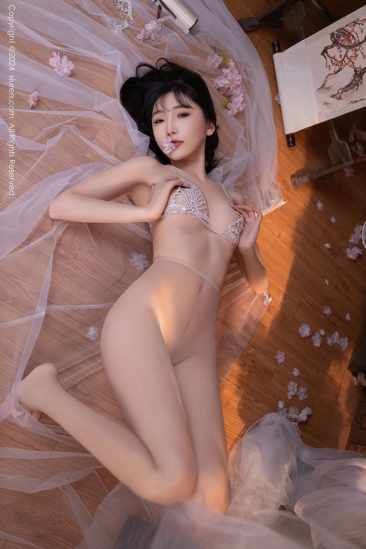XiuRen秀人网 No.8807 陆萱萱LuXuanXuan