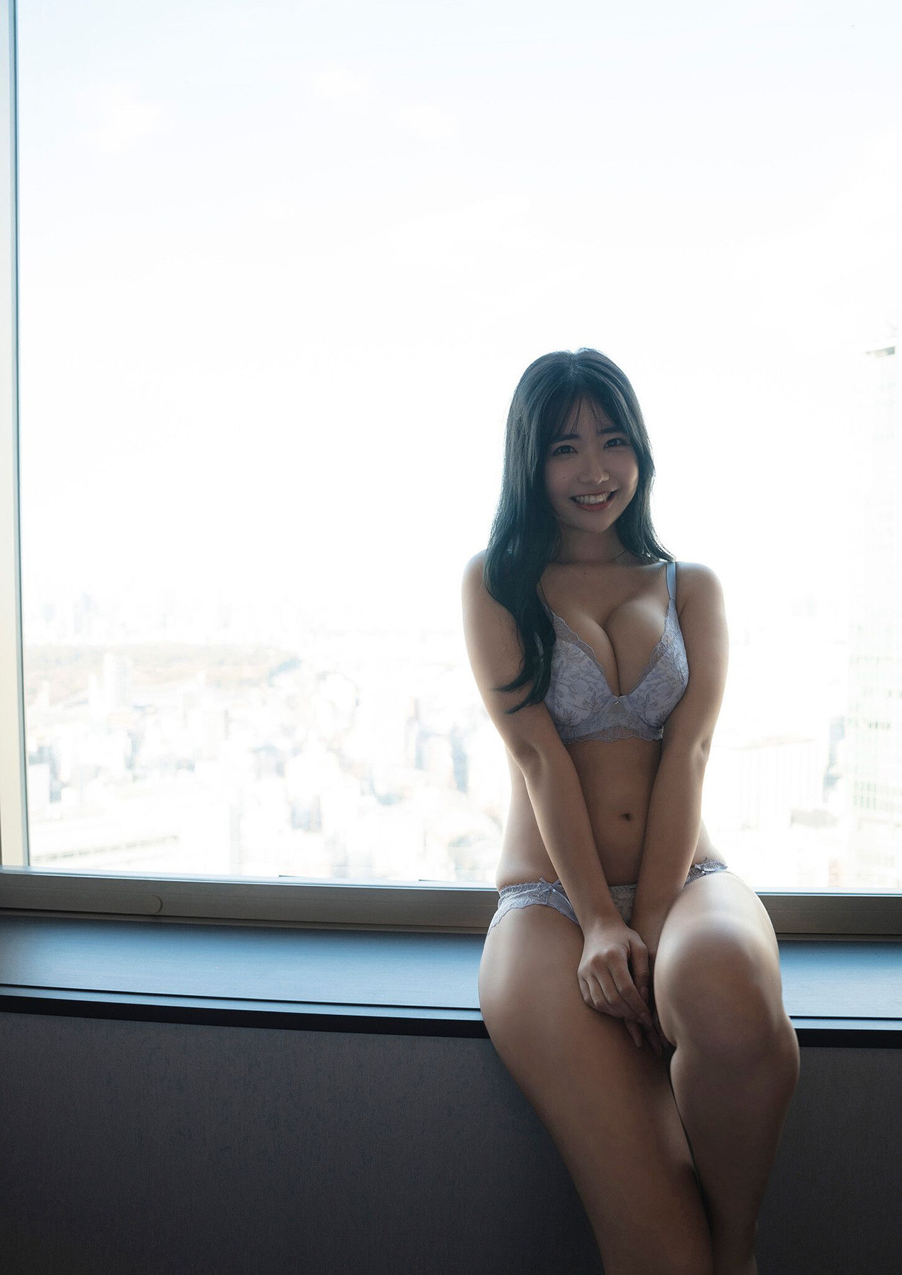 Kisumi Amau 天羽希純, 写真集 「もっと！教えて あまう先輩！！ スピサン グラビアフォトブック」 Set.01