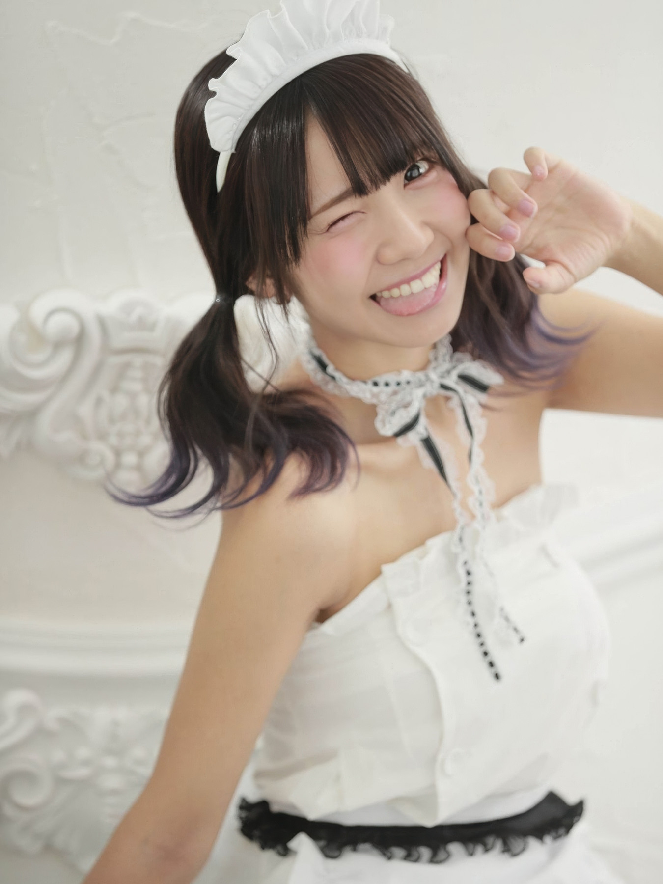 Kisumi Amau 天羽希純, 写真集 「ELFy BooKs vol.02」 Set.01