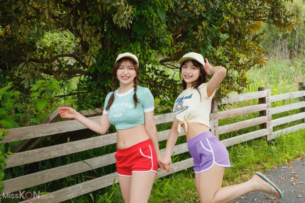 Erika & Marina Momose (百瀬まりな)_ FRIDAY Monthly Girl 049 エリマリ姉妹 完全未発表100カット＆ムービー