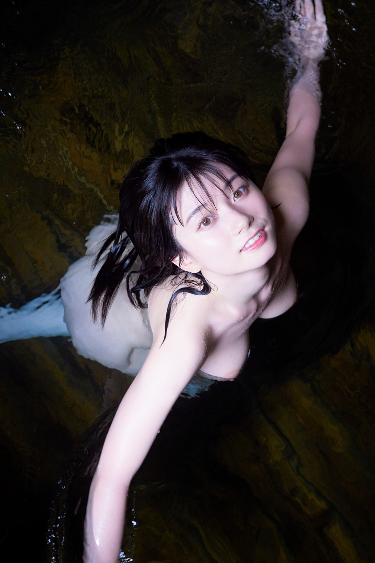 Kanna Seto 瀬戸環奈, 週刊ポストデジタル写真集 『温泉逃避行』 Set.03