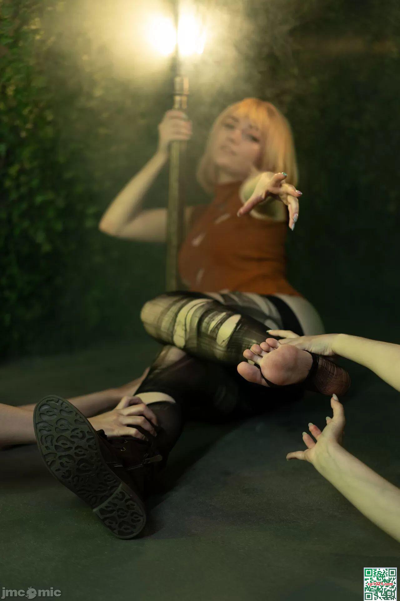 攜帶鑰匙 – Ashley Graham