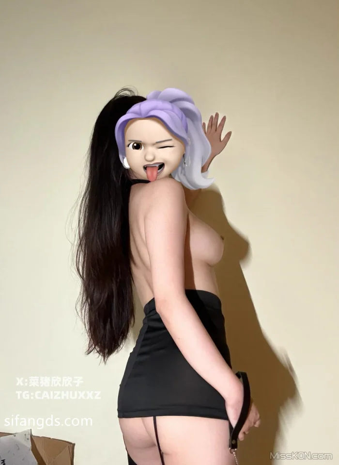 欣欣子_ 超极品大奶尤物 露出裸舞福利