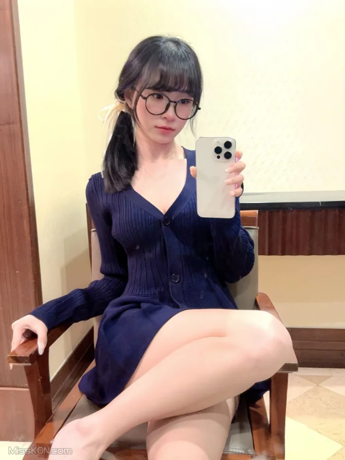 米妮mini_ 顶级白虎萝莉 520门槛福利