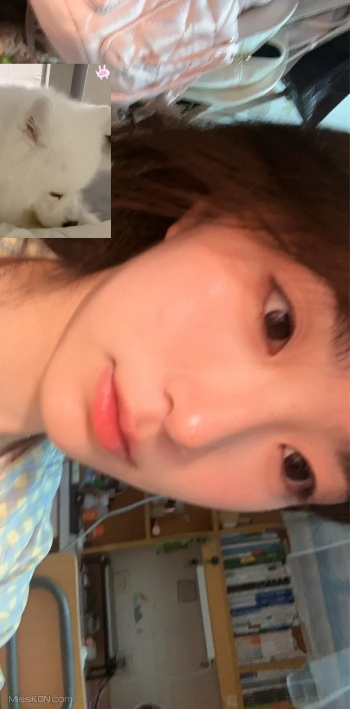 米妮mini_ 顶级白虎萝莉 520门槛福利