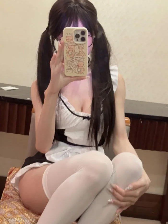 米妮mini_ 顶级白虎萝莉 520门槛福利