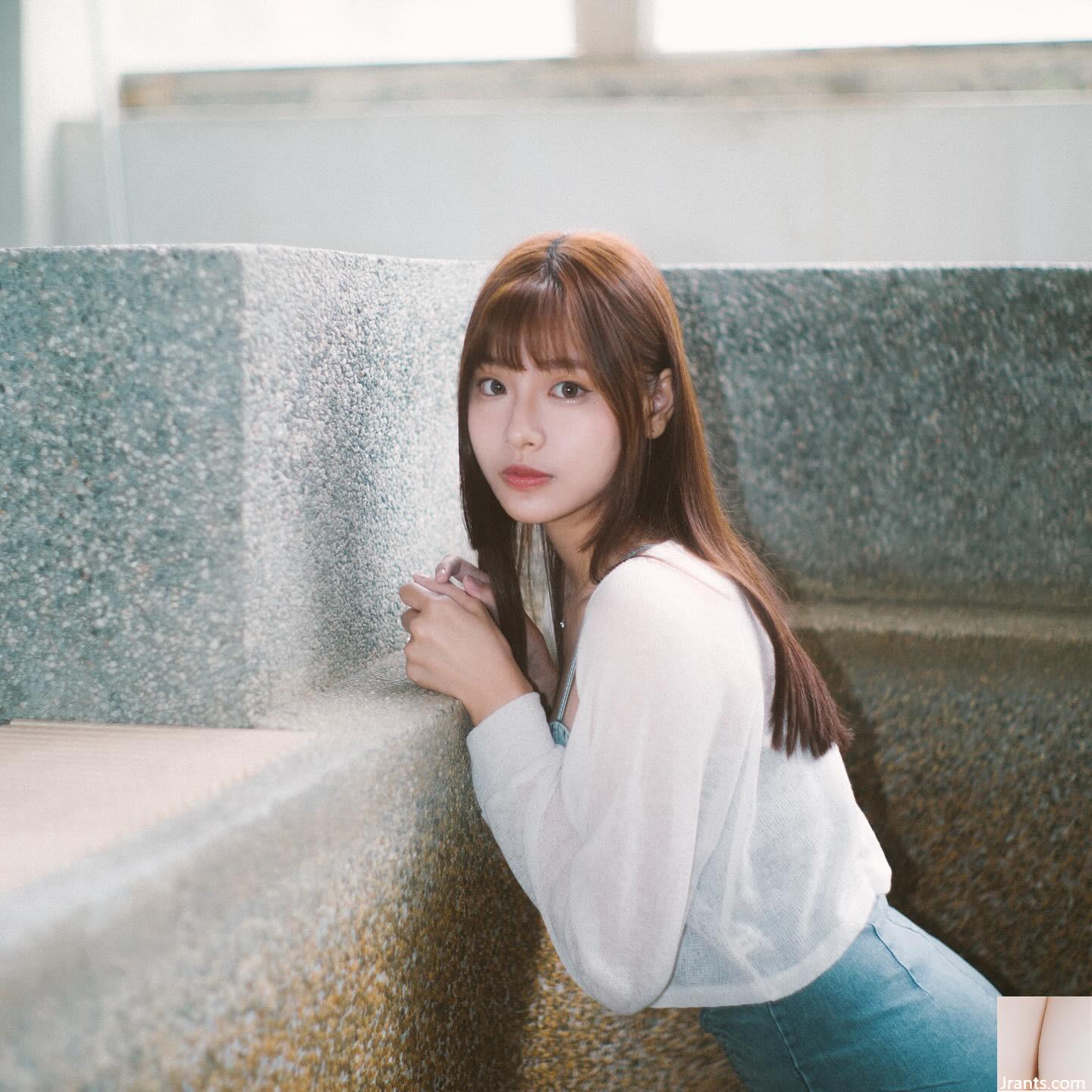 「YUN」气质美女藏不住火辣胴体