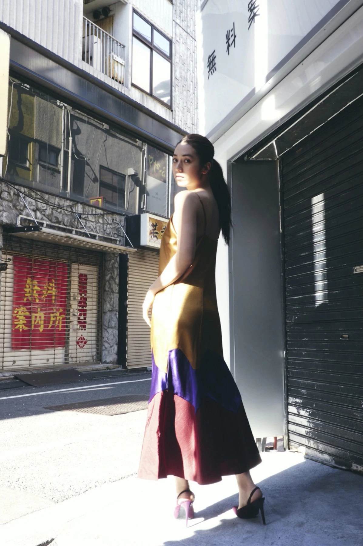 Airi Sato 佐藤あいり, FRIDAYデジタル写真集 「新宿ロンリネス」 Set.03