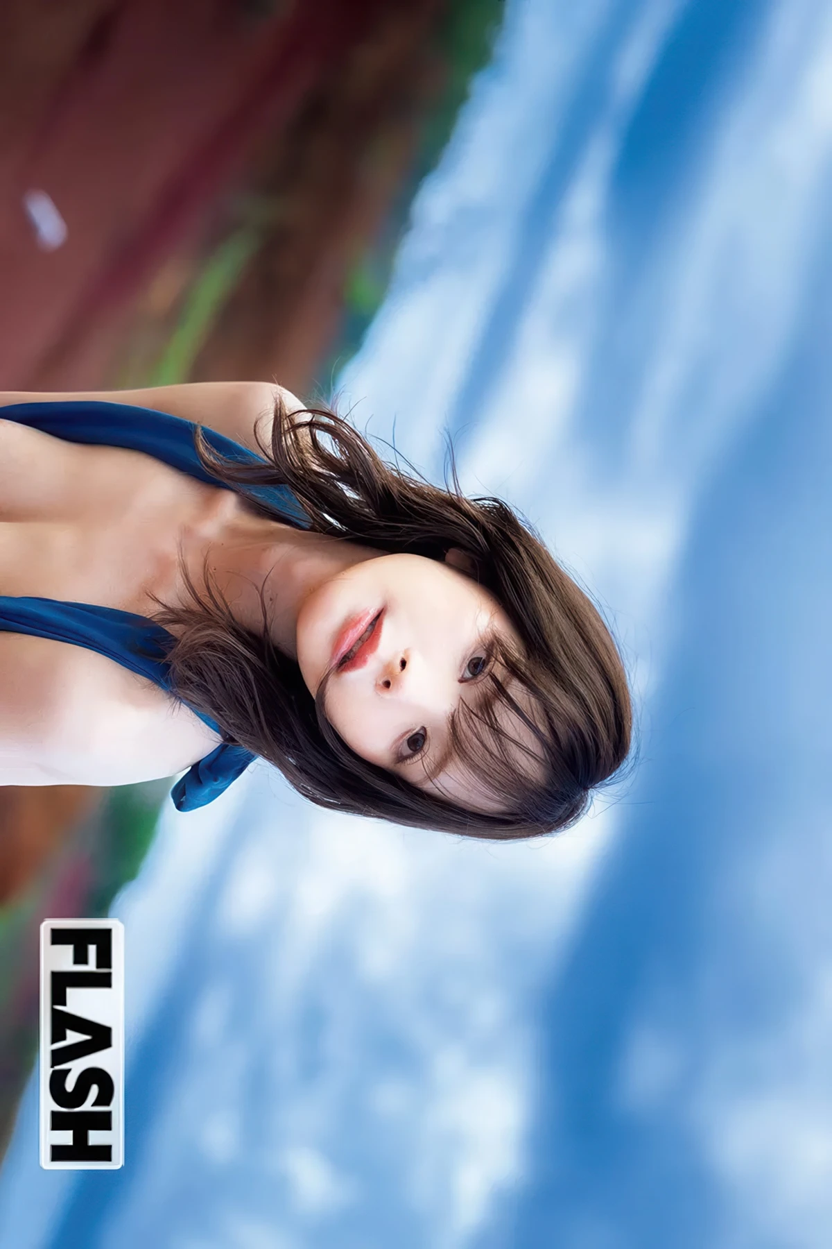 Kana Momonogi 桃乃木かな, FLASH 2025.10.21 (フラッシュ 2025年10月21日号)