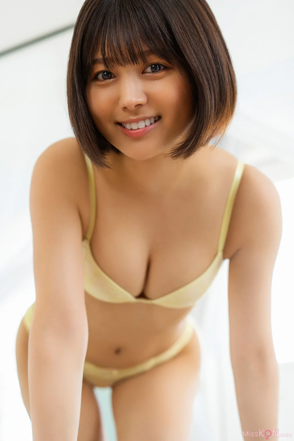 Ruka Kitano (北野瑠華)_ FLASHデジタル写真集 波間に誘われて