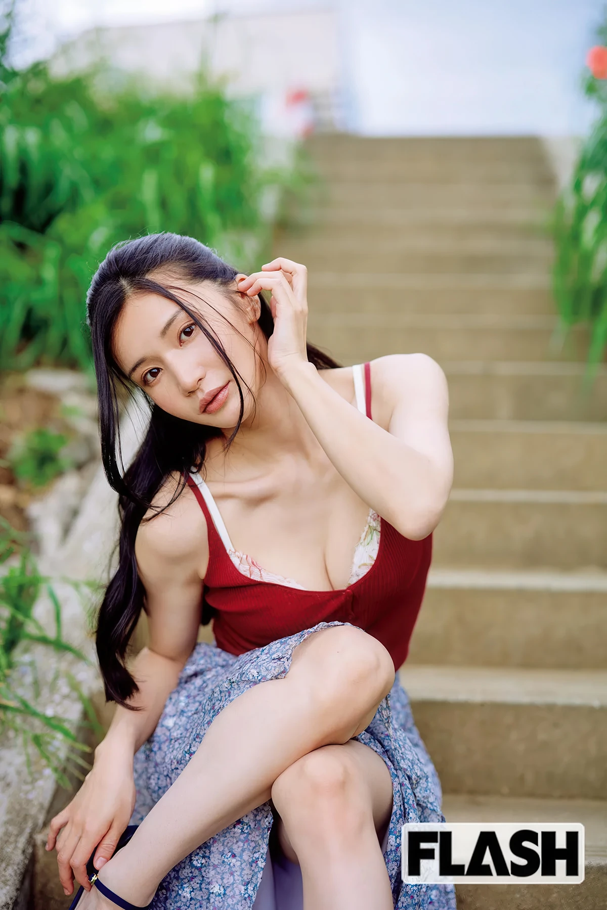 Shoko Takahashi 高橋しょう子, FLASH 2025.10.14 (フラッシュ 2025年10月14日号)