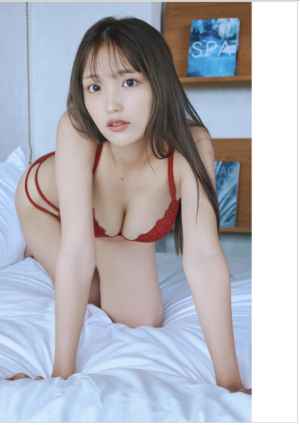 NEO ねお, Weekly Playboy 2025 No.42-43 (週刊プレイボーイ 2025年42-43号)