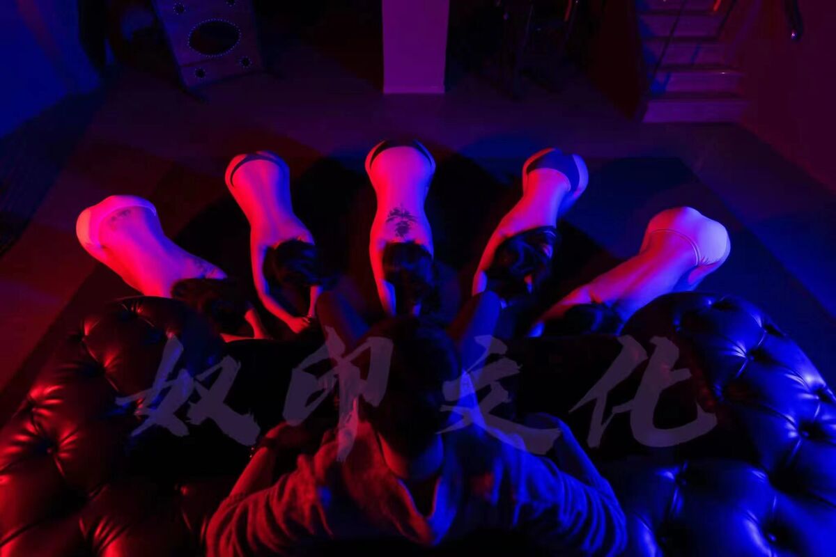Tian01黛甜小饼干 - 奴印文化模特