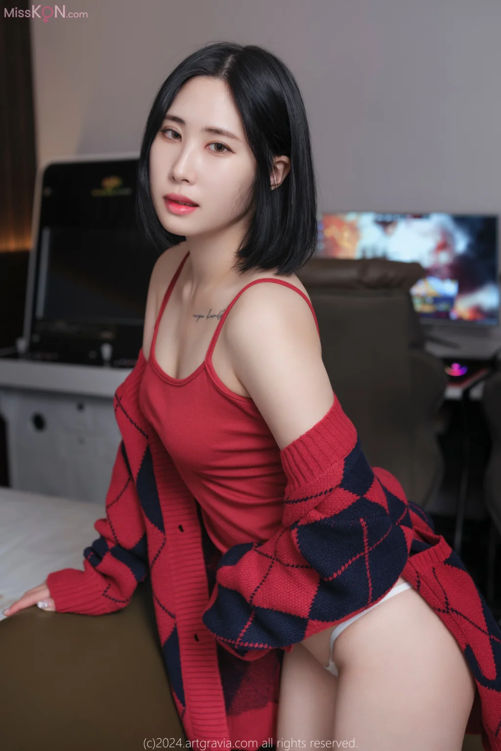 AG.640_ Jian