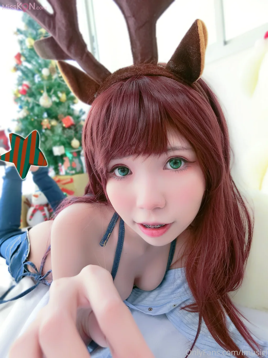 Coser@lMusicl_ XMAS Guitar Sister