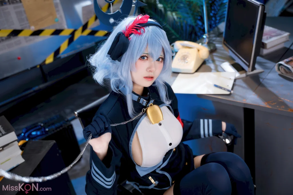 Coser@九柒喵_ 蔚蓝档案 天雨亚子