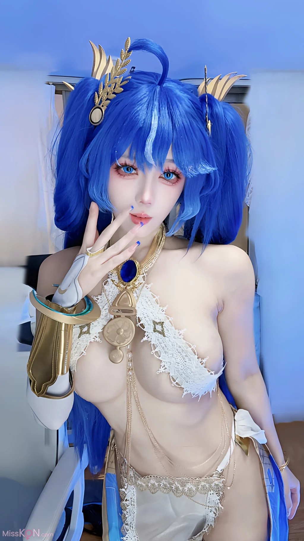 Coser@九言_ 鸣潮 尤诺