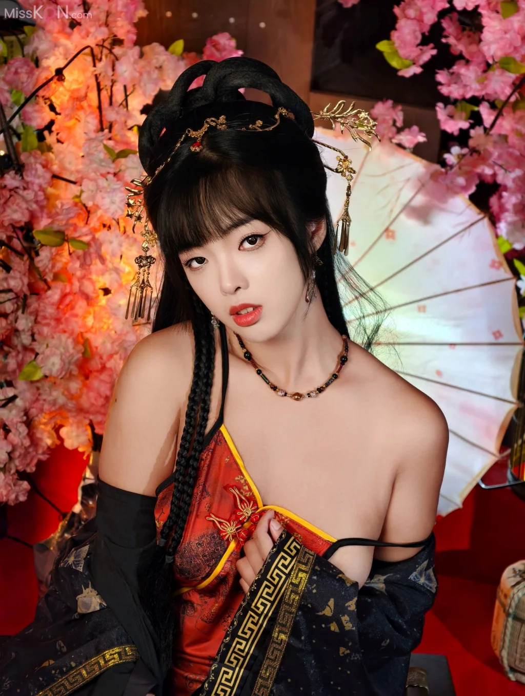 Coser@五十_ 巨乳女侠就这样脱了 29 Coser@五十_ 巨乳女侠就这样脱了