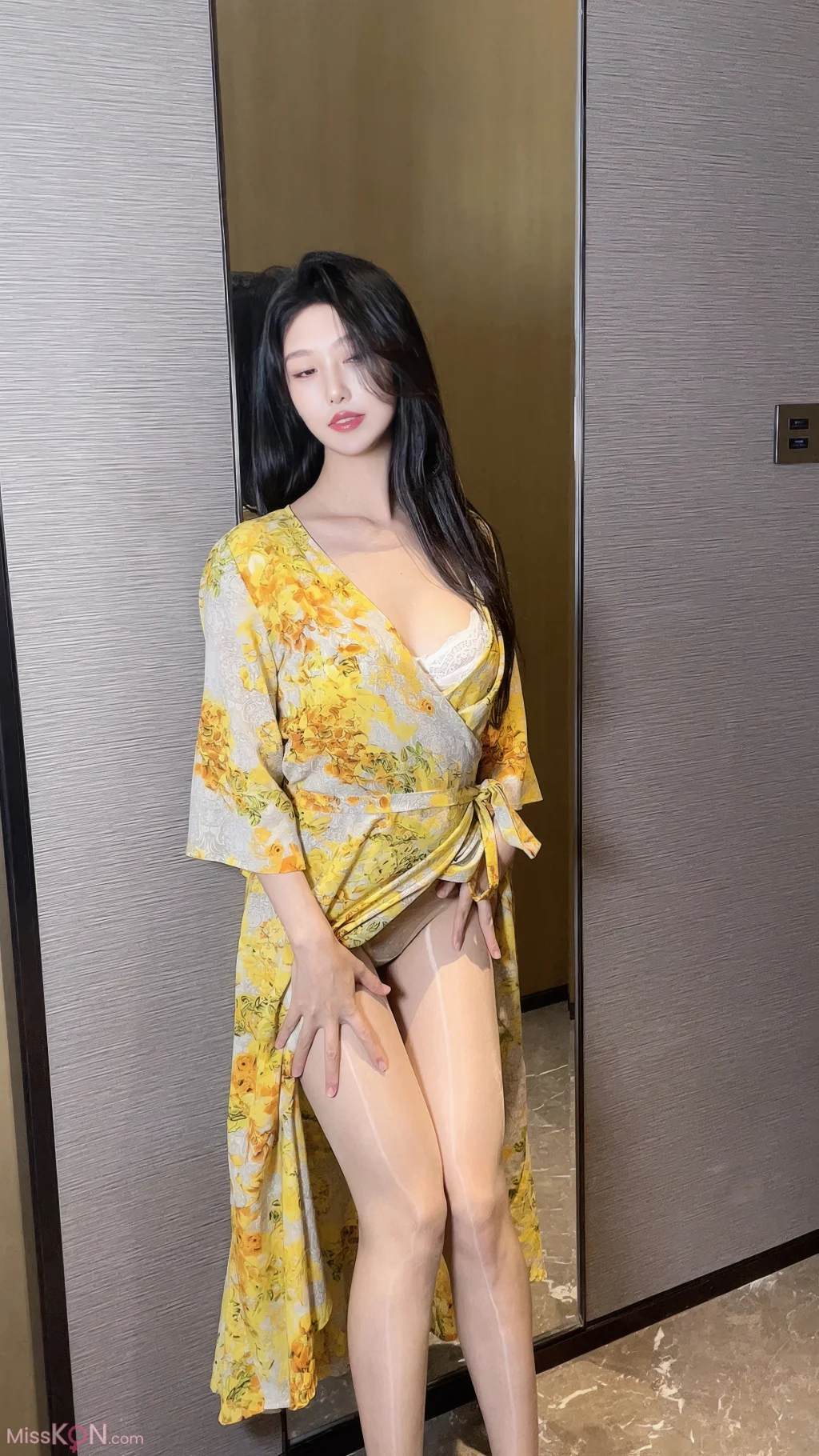 Coser@抖娘-利世_ 出轨人妻