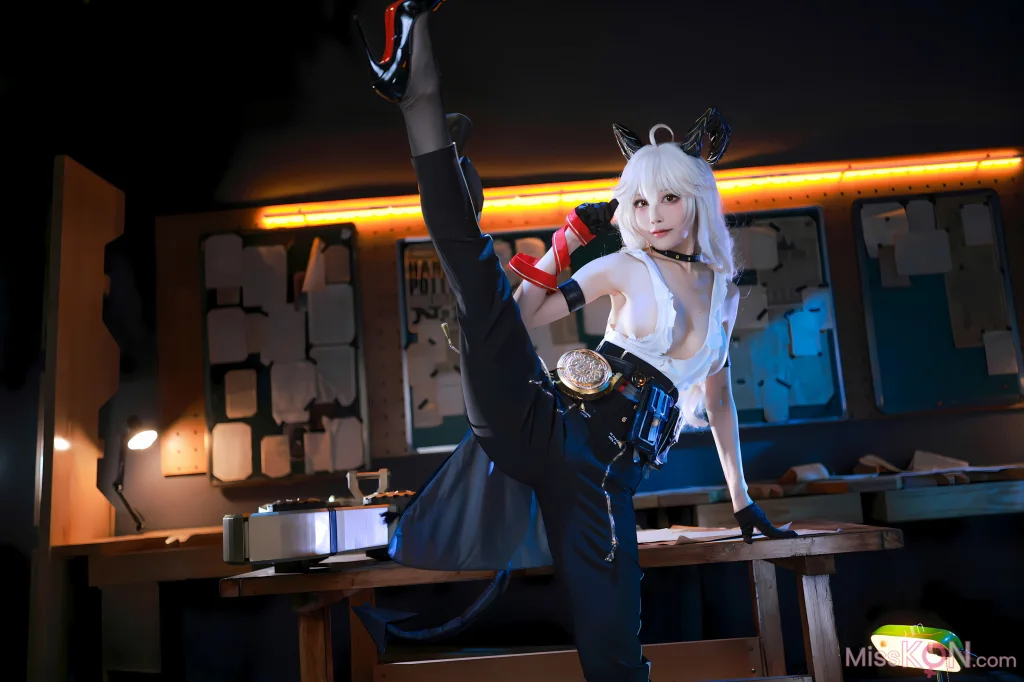 Coser@水淼Aqua_ 鸣潮赞妮