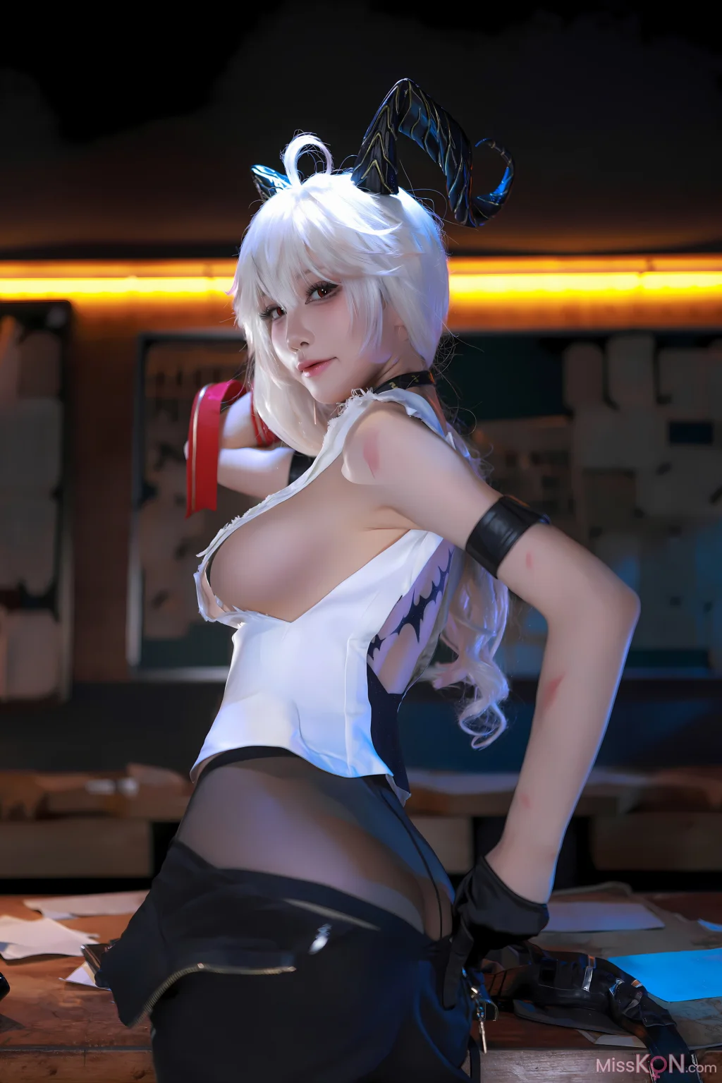 Coser@水淼Aqua_ 鸣潮赞妮