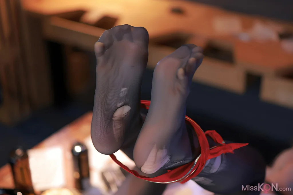 Coser@水淼Aqua_ 鸣潮赞妮