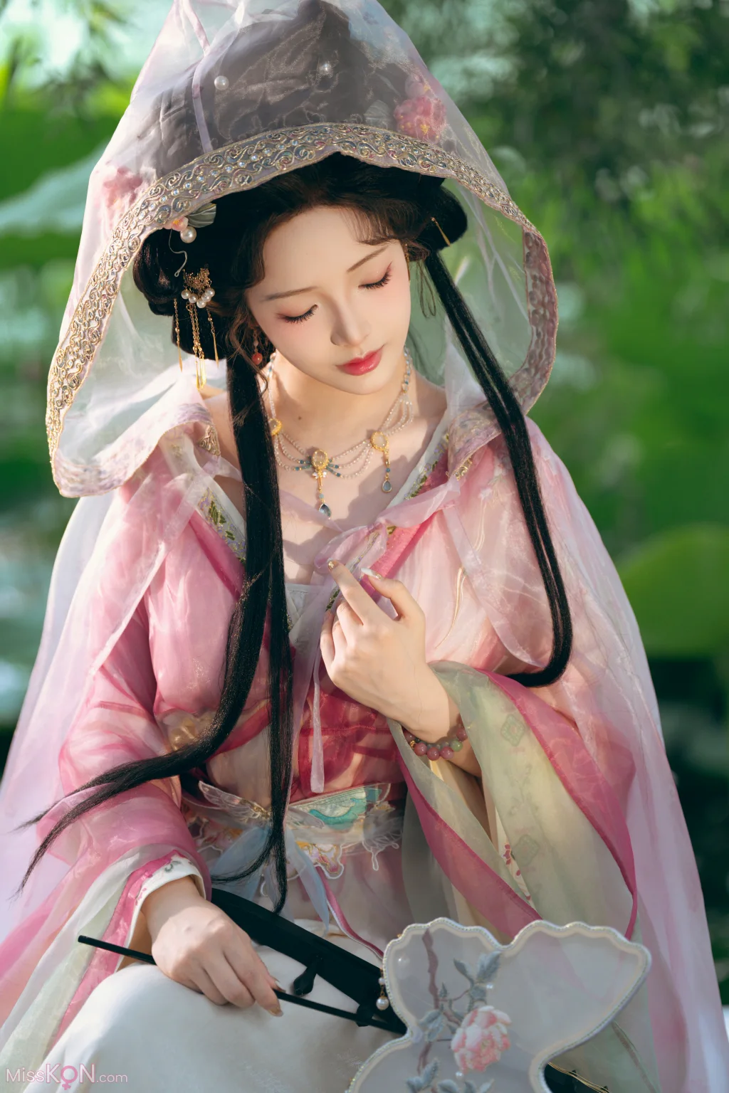 Coser@雯妹不讲道理_ 祝您中秋快乐owo