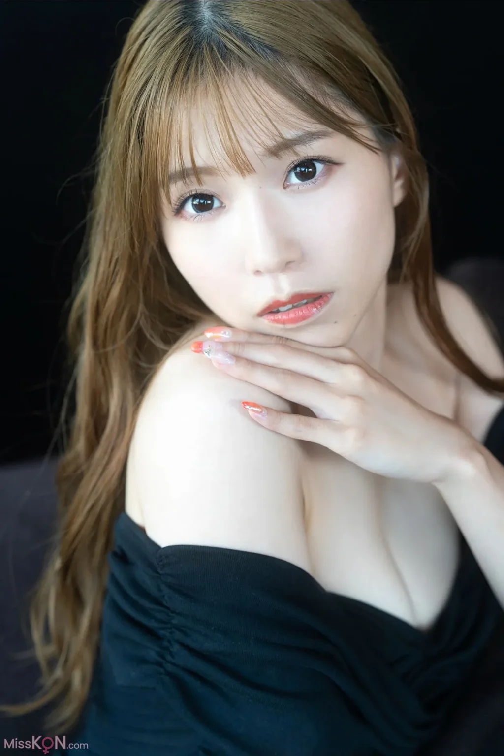 Asaka (亜咲花)_ FRIDAYデジタル写真集 Born This Way Vol.1