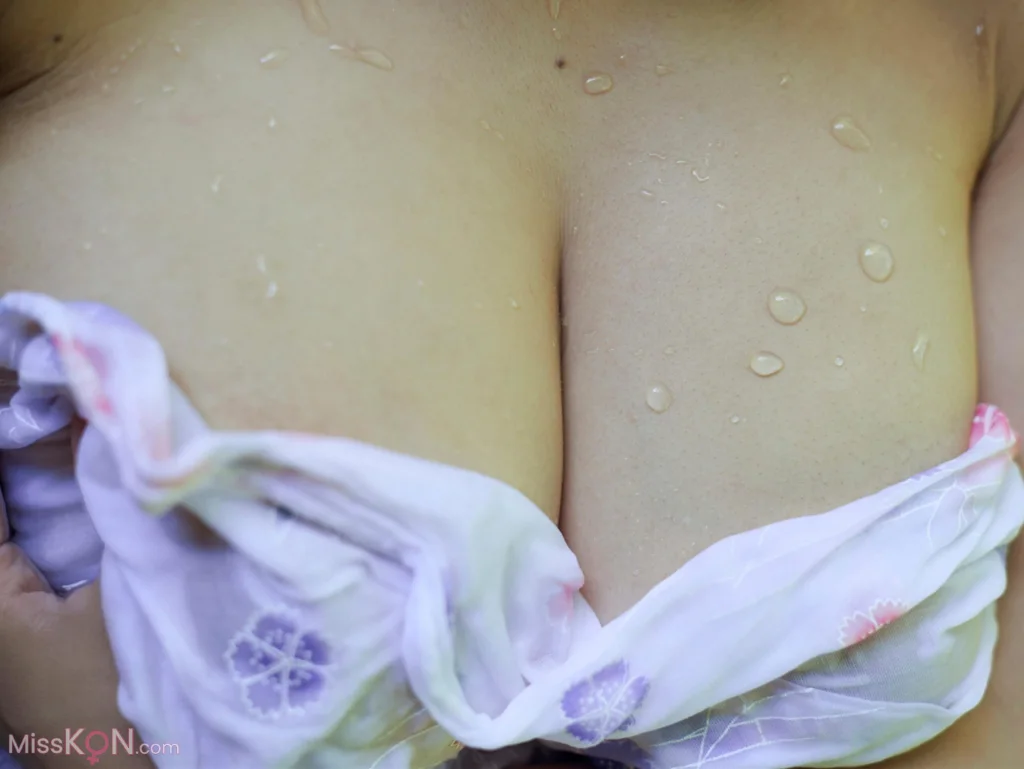 Eri Furuse (古瀬絵理)_ スイカップの湯 週刊ポストデジタル写真集