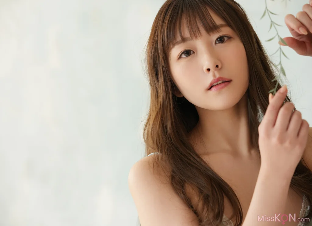 Hikari Aozora (青空ひかり)_ 山岸伸×SODデジタルヌード写真集 『Real Feel』