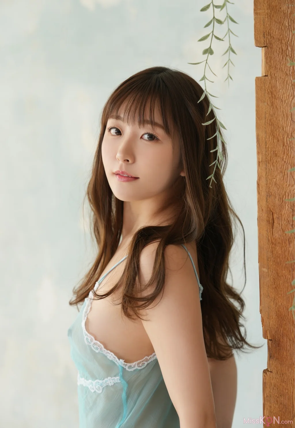 Hikari Aozora (青空ひかり)_ 山岸伸×SODデジタルヌード写真集 『Real Feel』