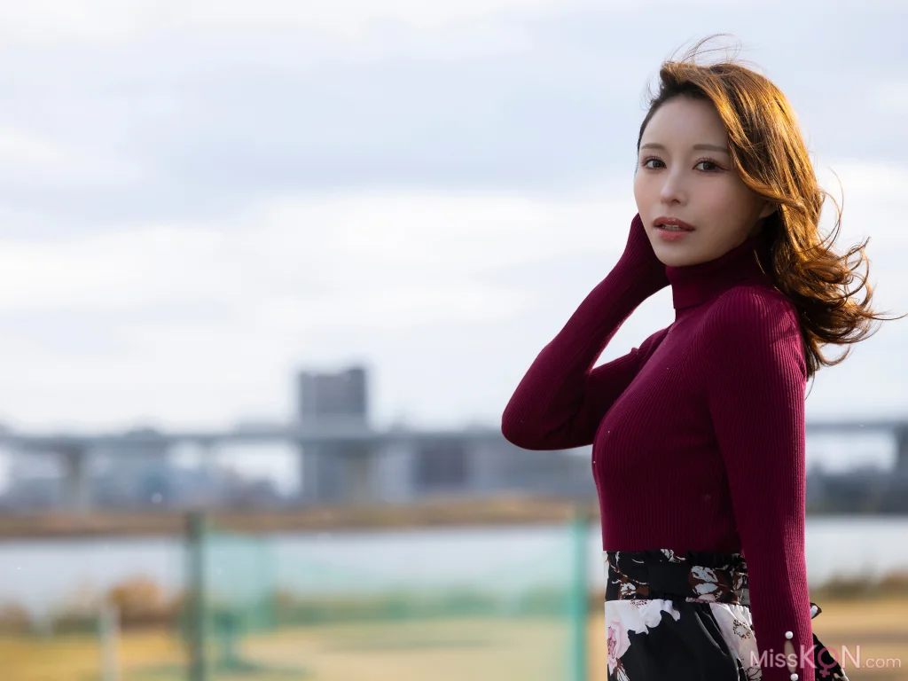 Mayuki Itou (伊藤舞雪)_ デジタル写真集 Sentiment