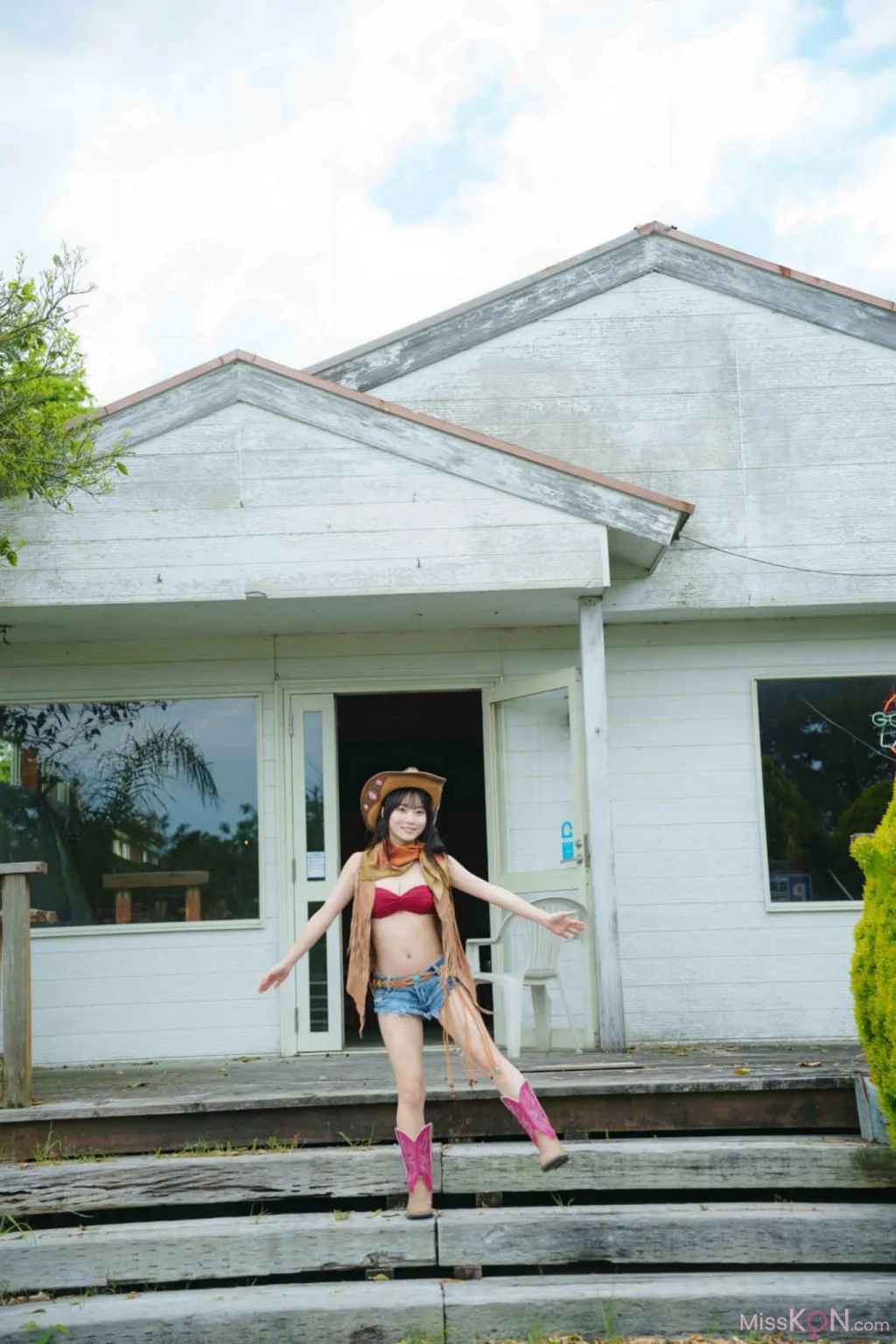 Miyu Kishi (岸みゆ)_「超小型女子の破壊力抜群ボディ」SPA！デジタル写真集 (ＳＰＡ！ＢＯＯＫＳ)