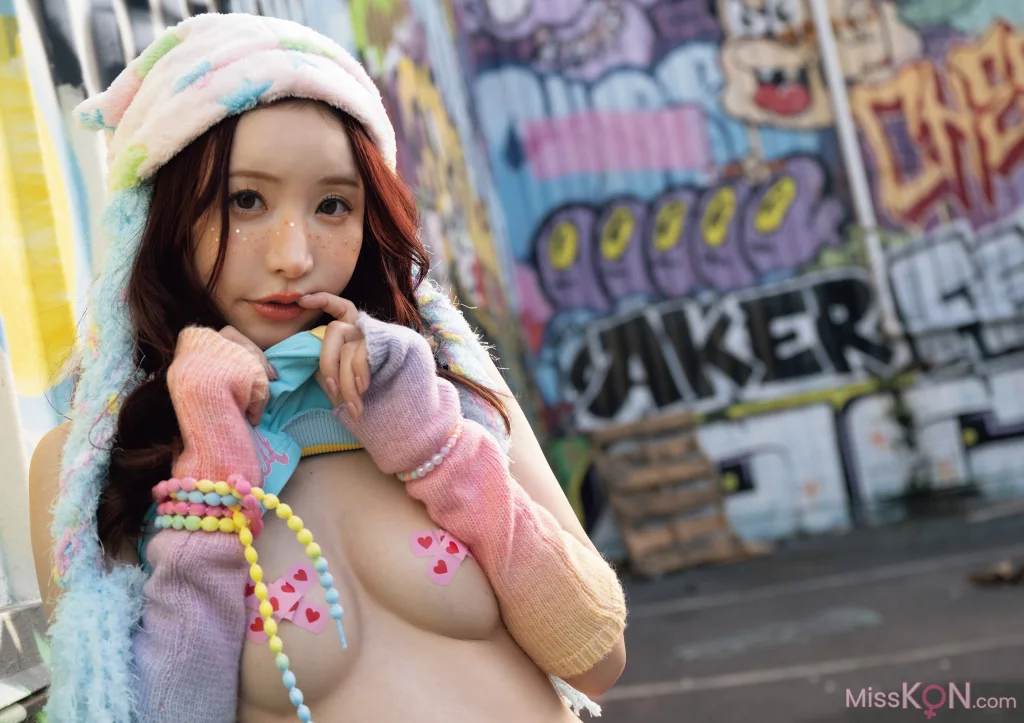Moe Amatsuka (天使 もえ)_ ラストヌード写真集 天使なんかじゃない。 5 Moe Amatsuka (天使 もえ)_ ラストヌード写真集 天使なんかじゃない。