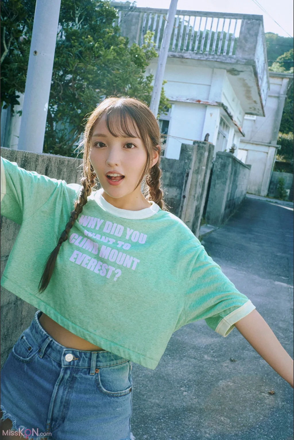 NEO (ねお)_ 2025 Autumn Season Girl 「青にとける」