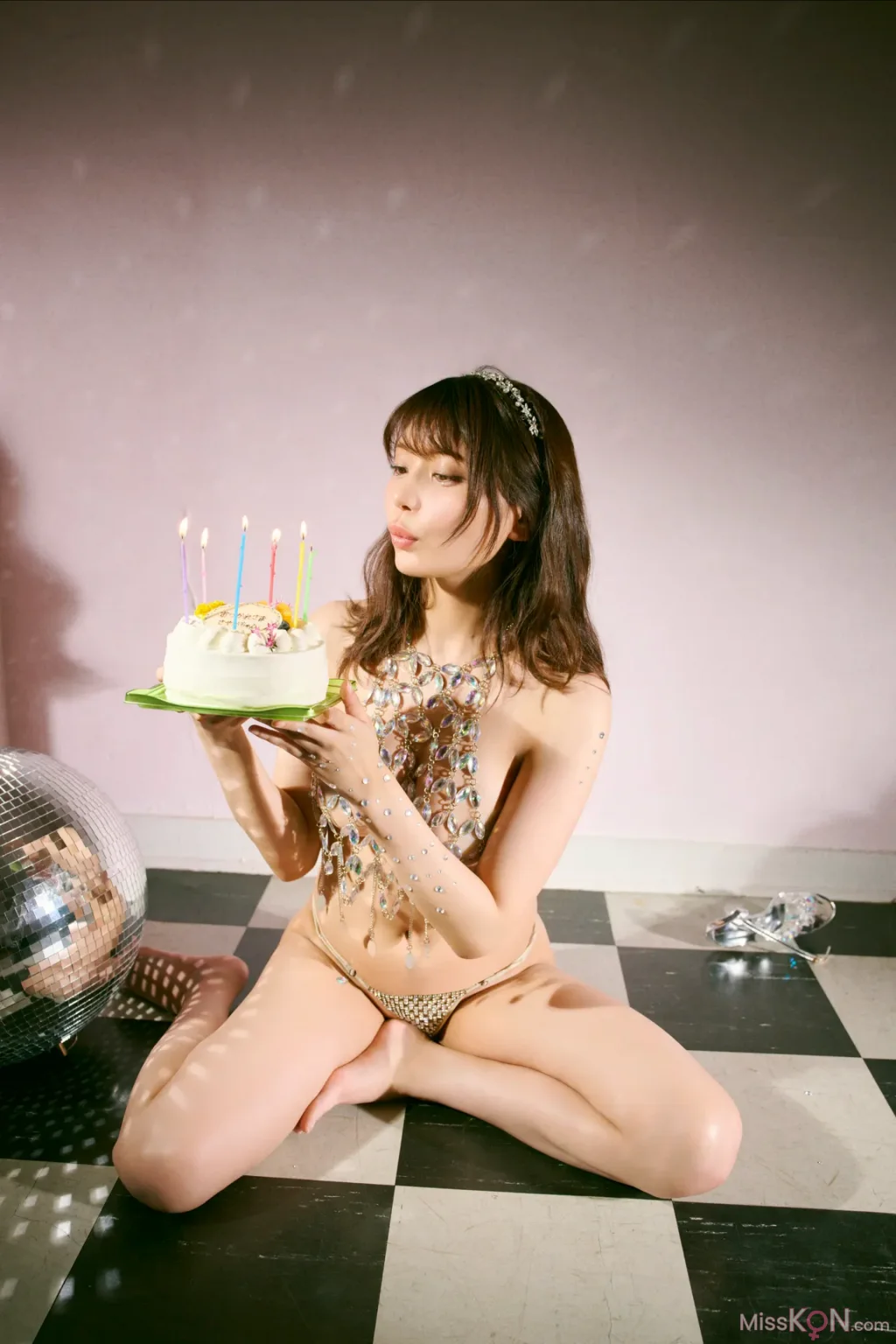 Nitori Sayaka (似鳥沙也加)_ FRIDAY GOLD A to Z 最終回