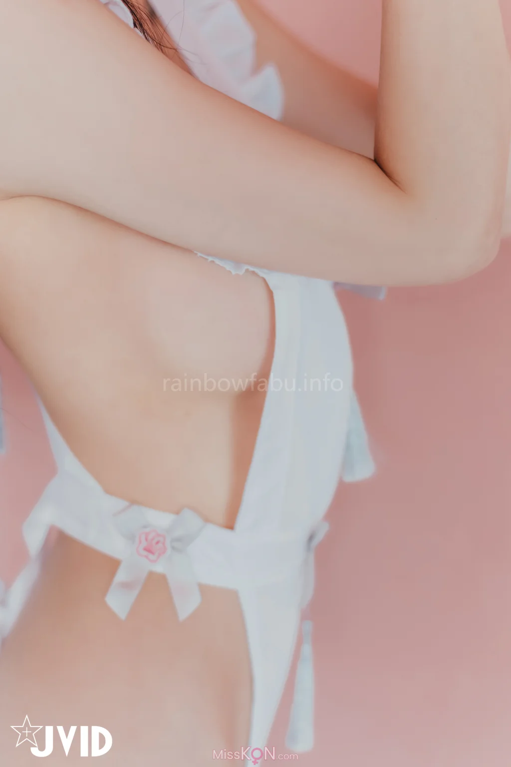 [JVID] Sunny小采緹_『開腿綑綁』過節寂寞難耐自己玩起來的Sunny小僕娘