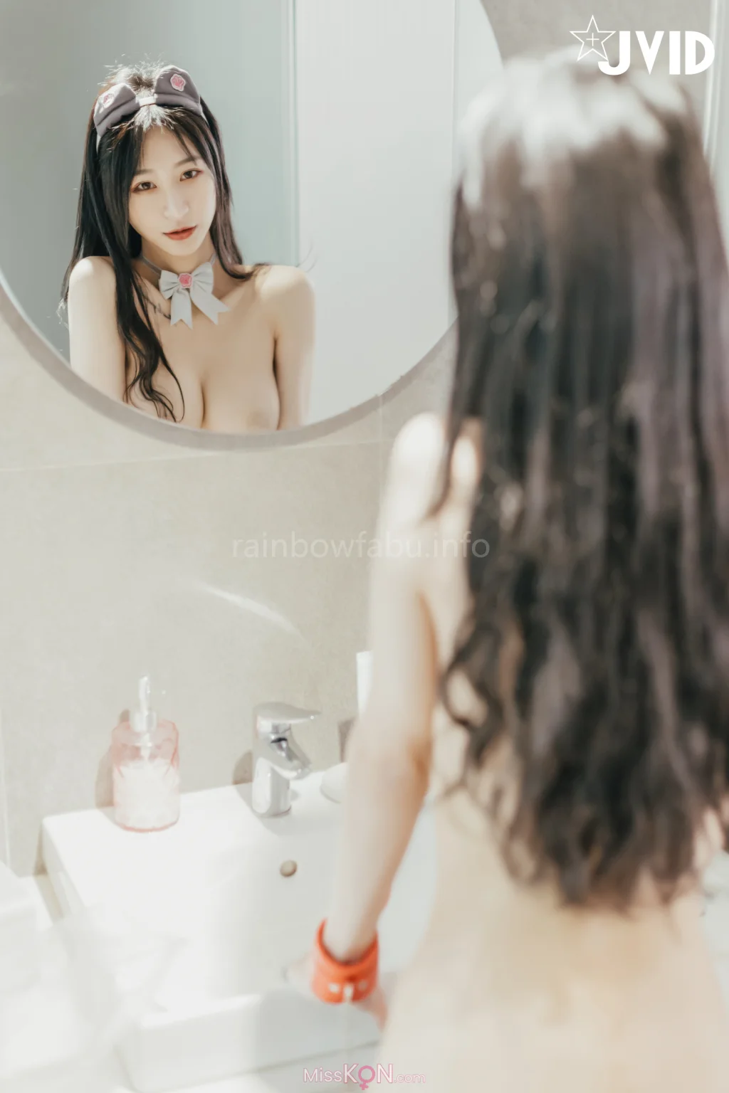 [JVID] Sunny小采緹_『開腿綑綁』過節寂寞難耐自己玩起來的Sunny小僕娘